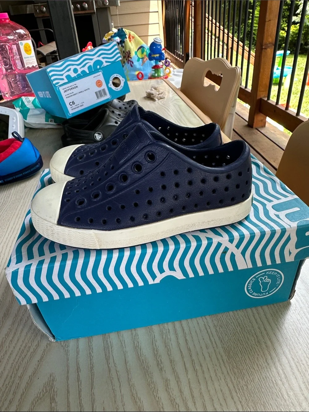 Native Jefferson Kids Slip-On Shoe - regatta blue & Shell White